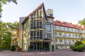 Отель Villa Tarsis  Колобжег